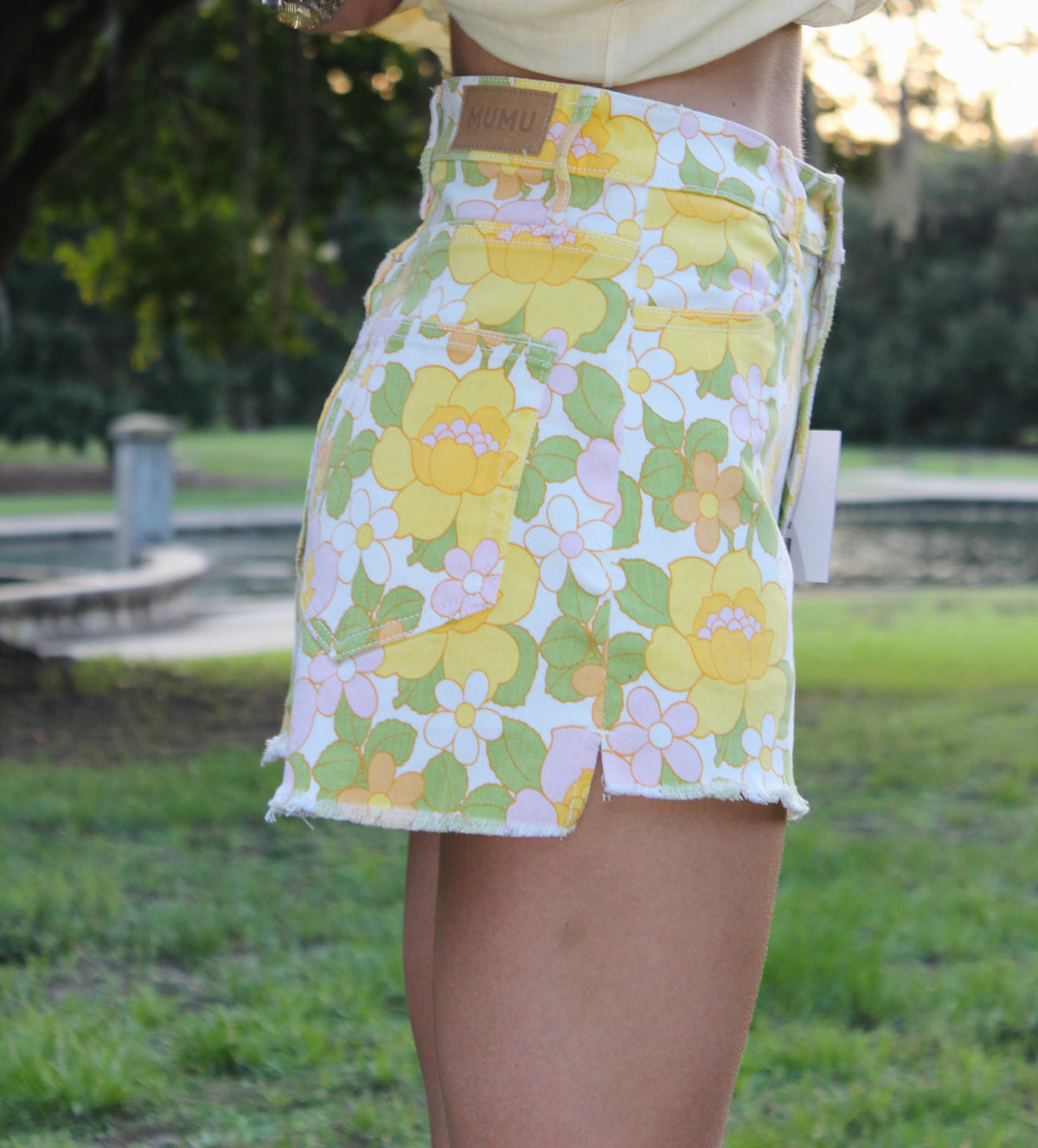 Showmeyourmumu | Floral Denim Shorts, 25