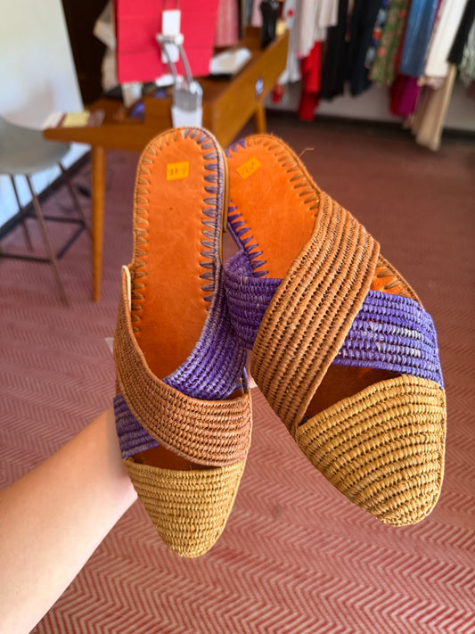 Closed Toe Sandal, 42