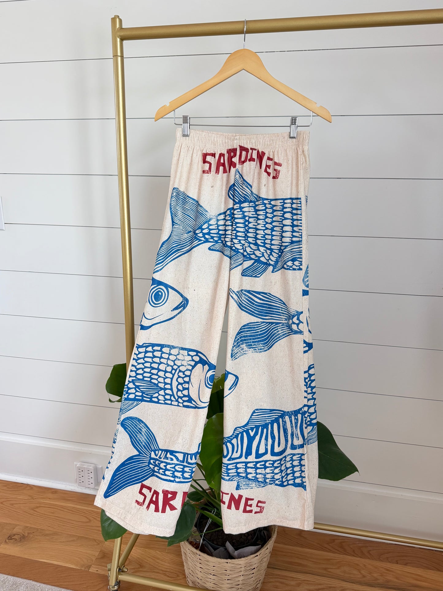 Nice To Meet You | Sardine Print Pants, S