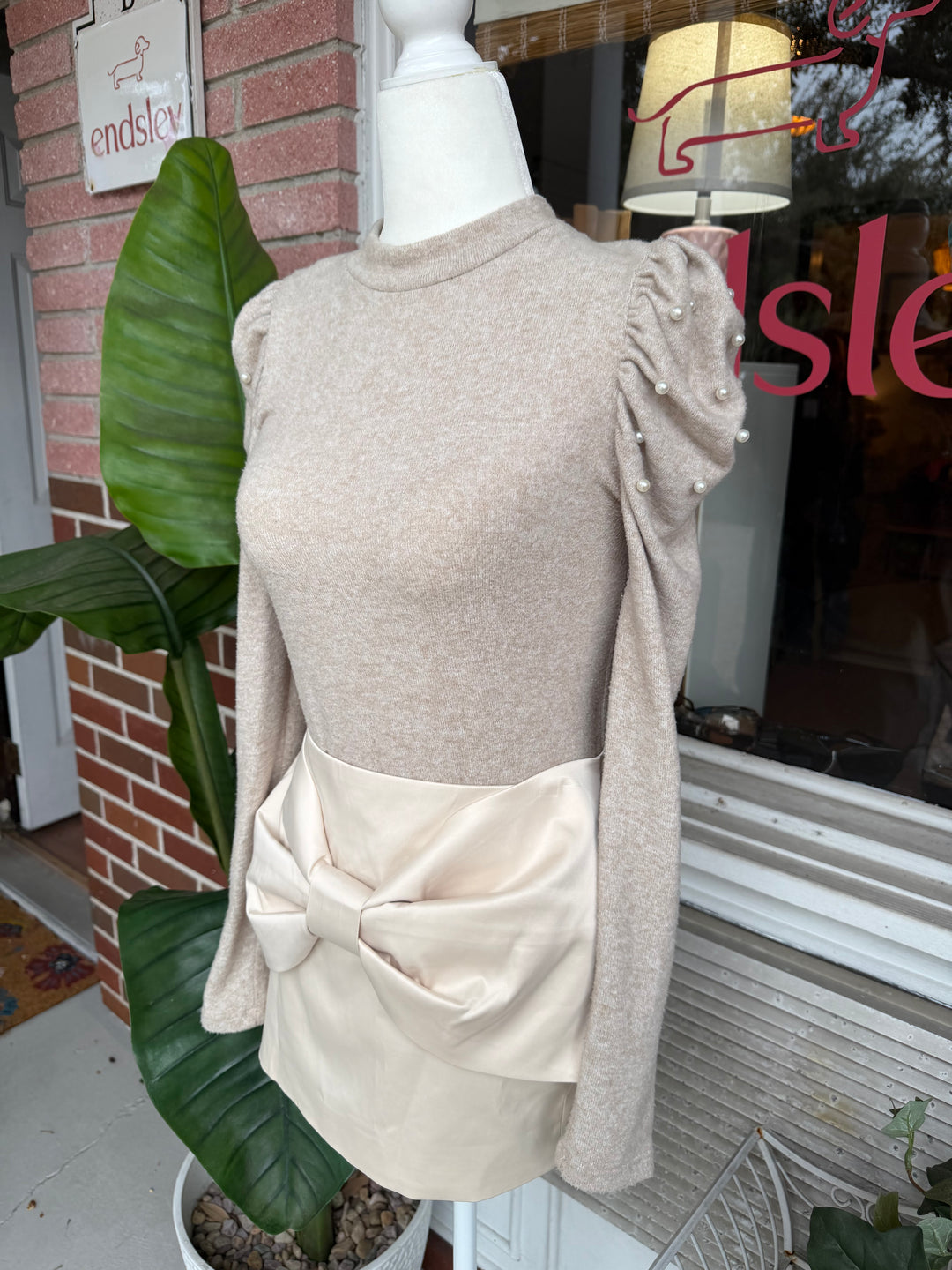 Zara | Pearl Gathered Shoulder Sweater, S