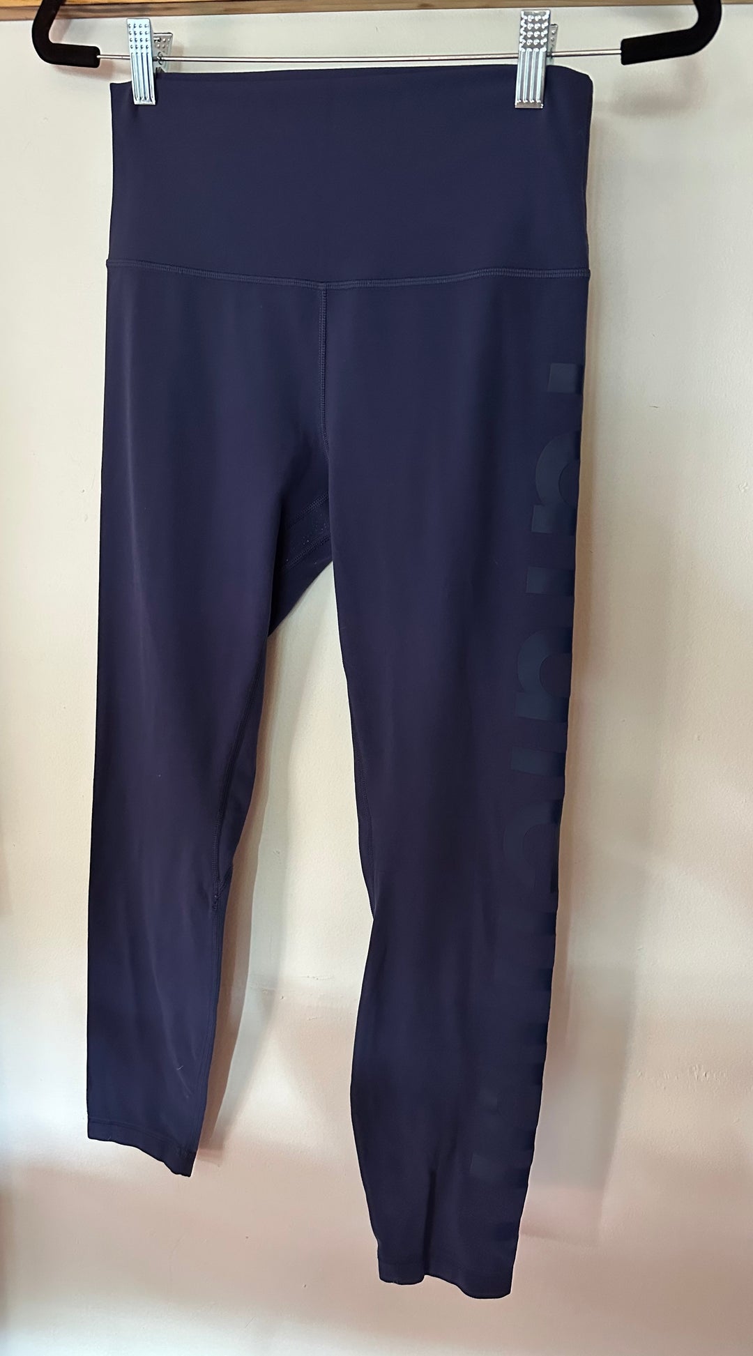 Lululemon | Navy Blue Labeled Leg 7/8 Leggings