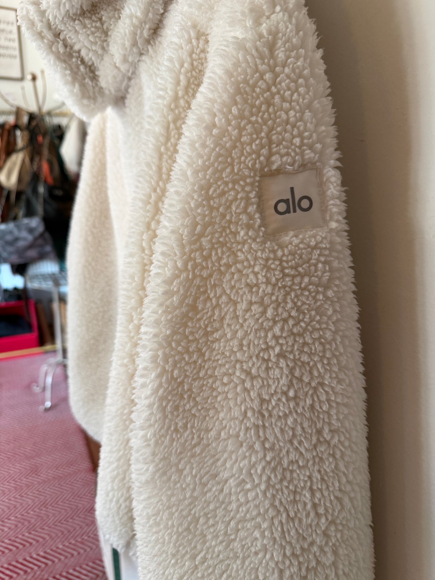 Alo | Foxy Sherpa Jacket, M