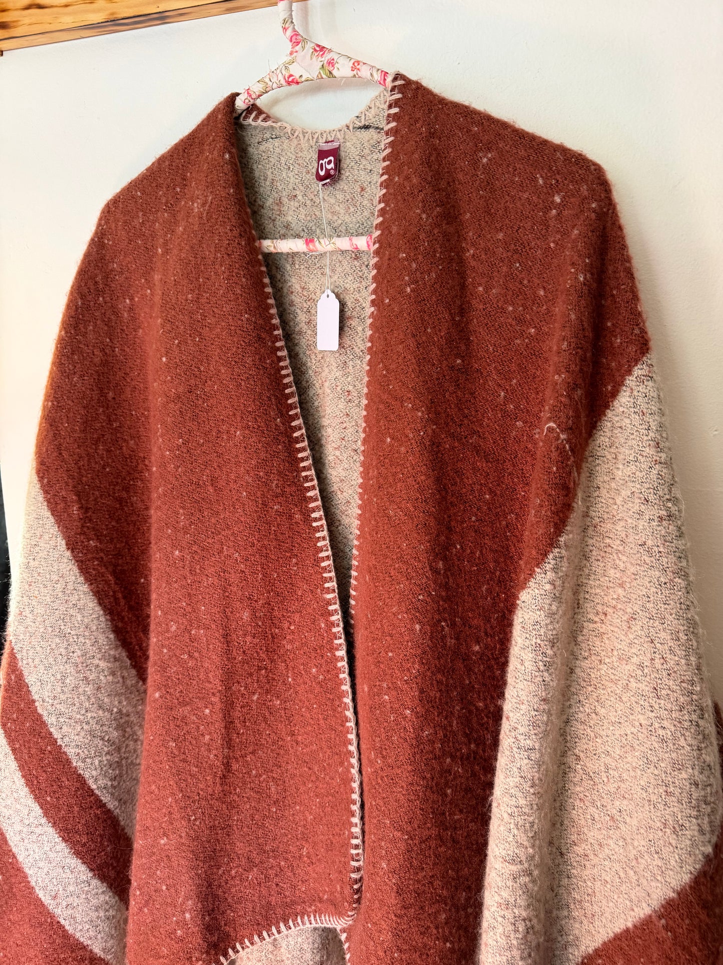 G. Garnet/Gray Overlay, One Size