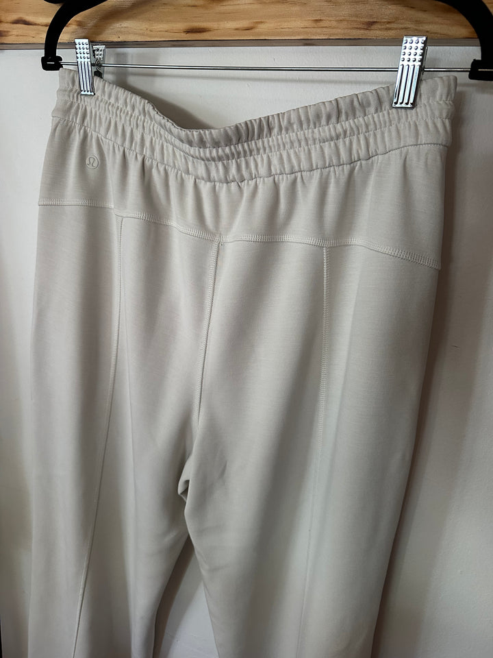 Lululemon | Straight Leg Lounge Pant