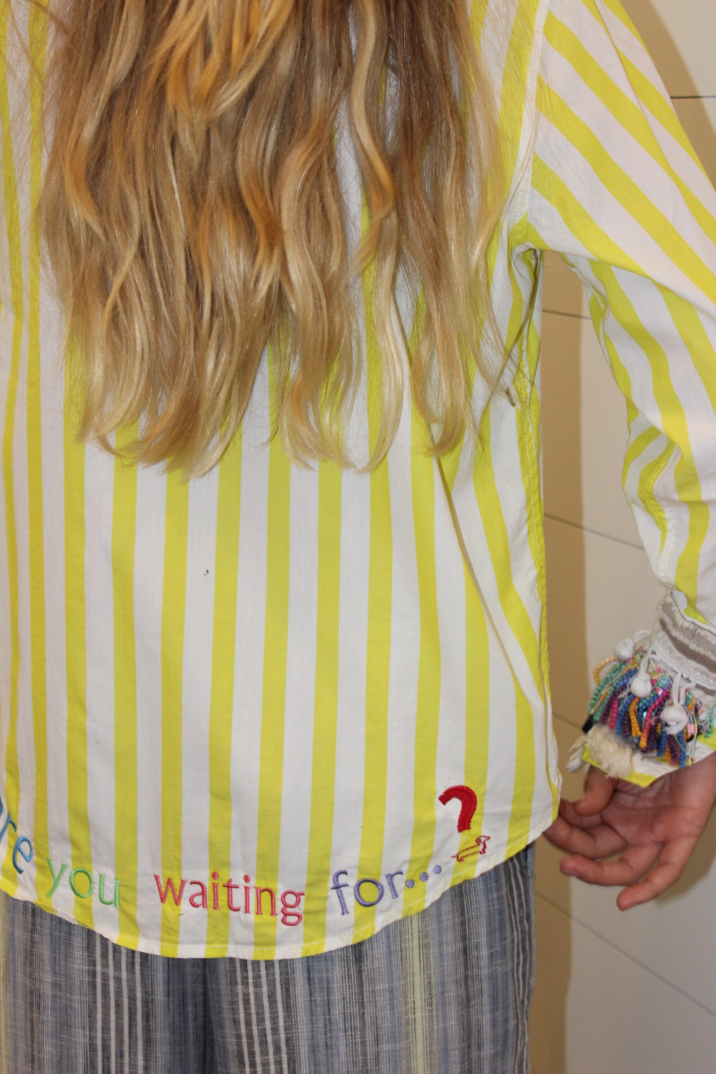 Endsley | What Are You Waiting For? 100% Cotton Button Down Striped Long Sleeve, M