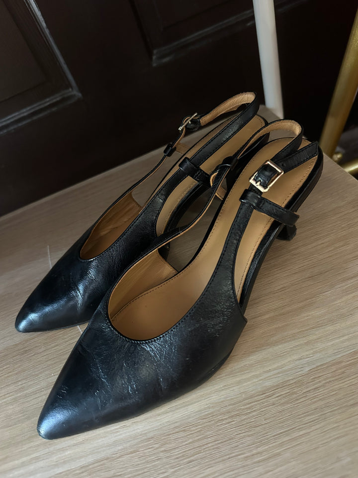 Madwell | Black Leather Kitten Heels