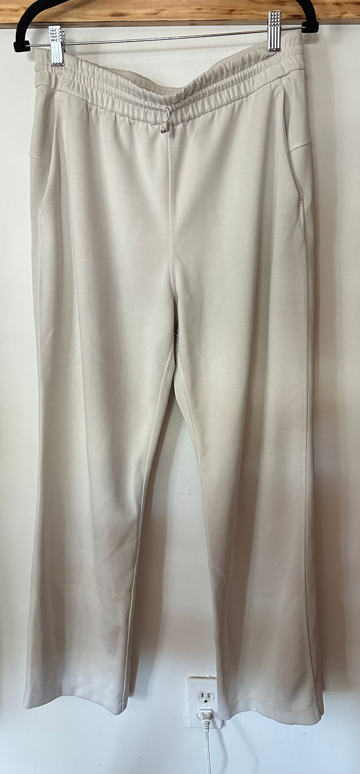 Lululemon | Straight Leg Lounge Pant
