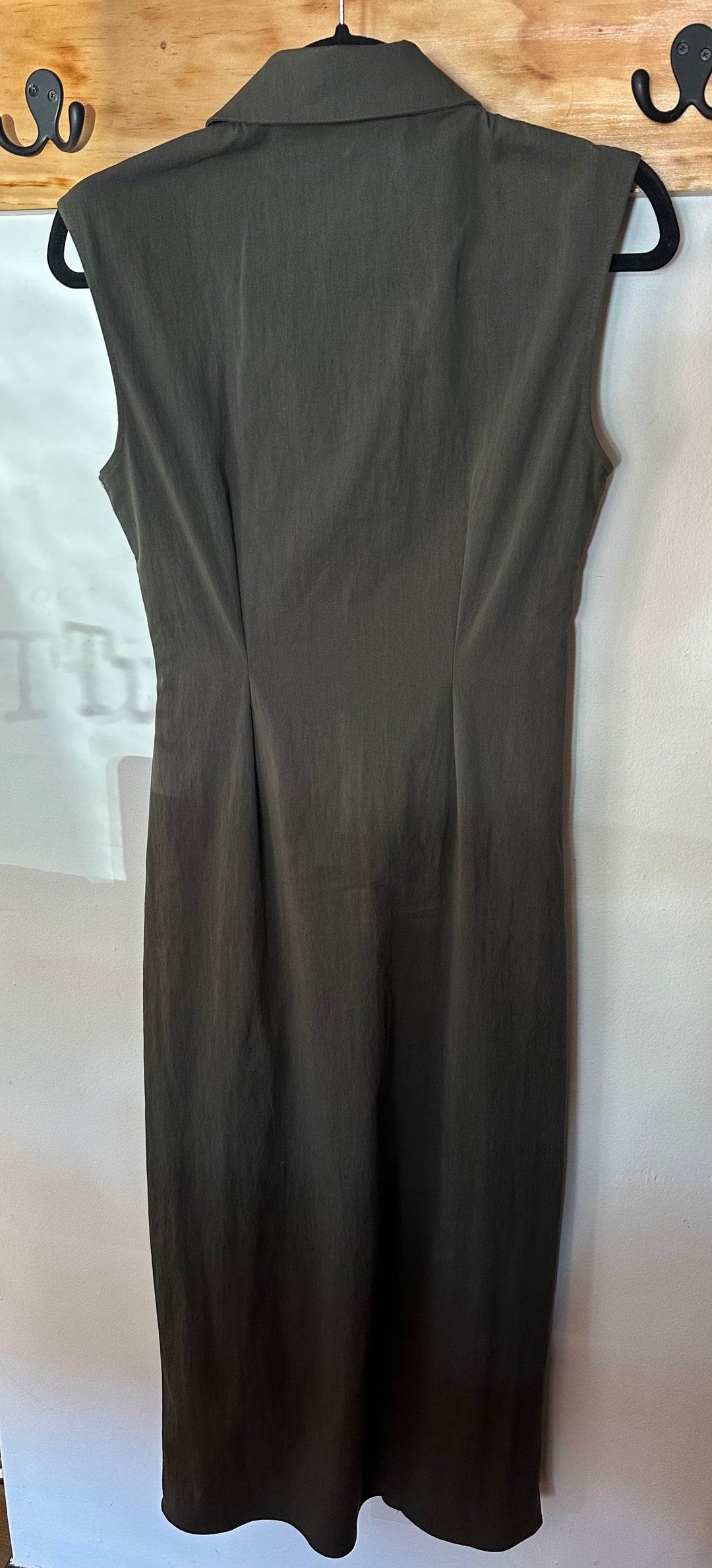 Abercrombie &amp; Fitch | Dark Gray Sleeveles Dress, XS