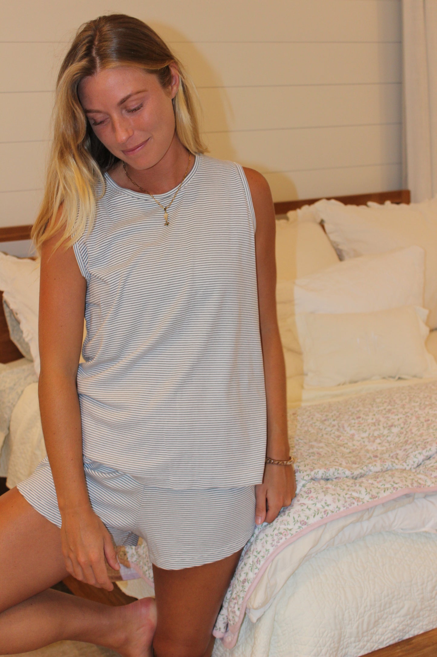 LAKE | Sleeveless Striped Pajama Shorts Set, L