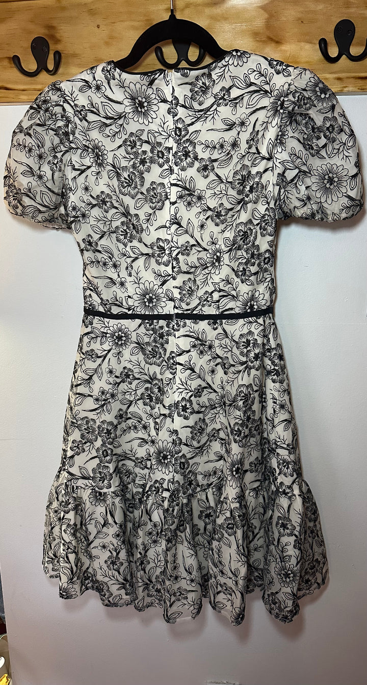 Gal Meets Glam | Black Floral Embroidered Dress, 0