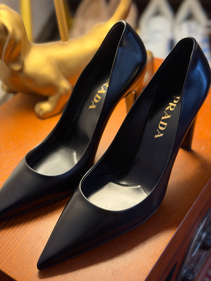 Prada | Black Leather Pumps, 38
