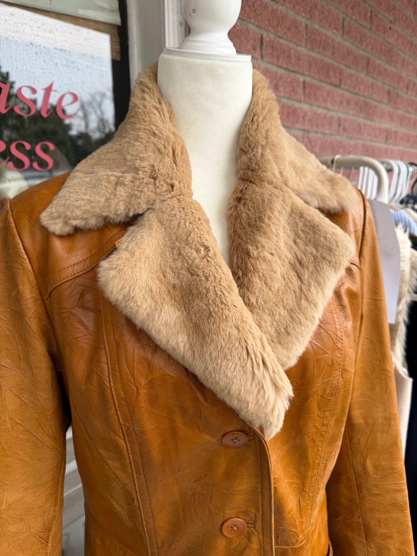 John Carlisle Essentials | Leather Coat with Detachable Fur Lining, M