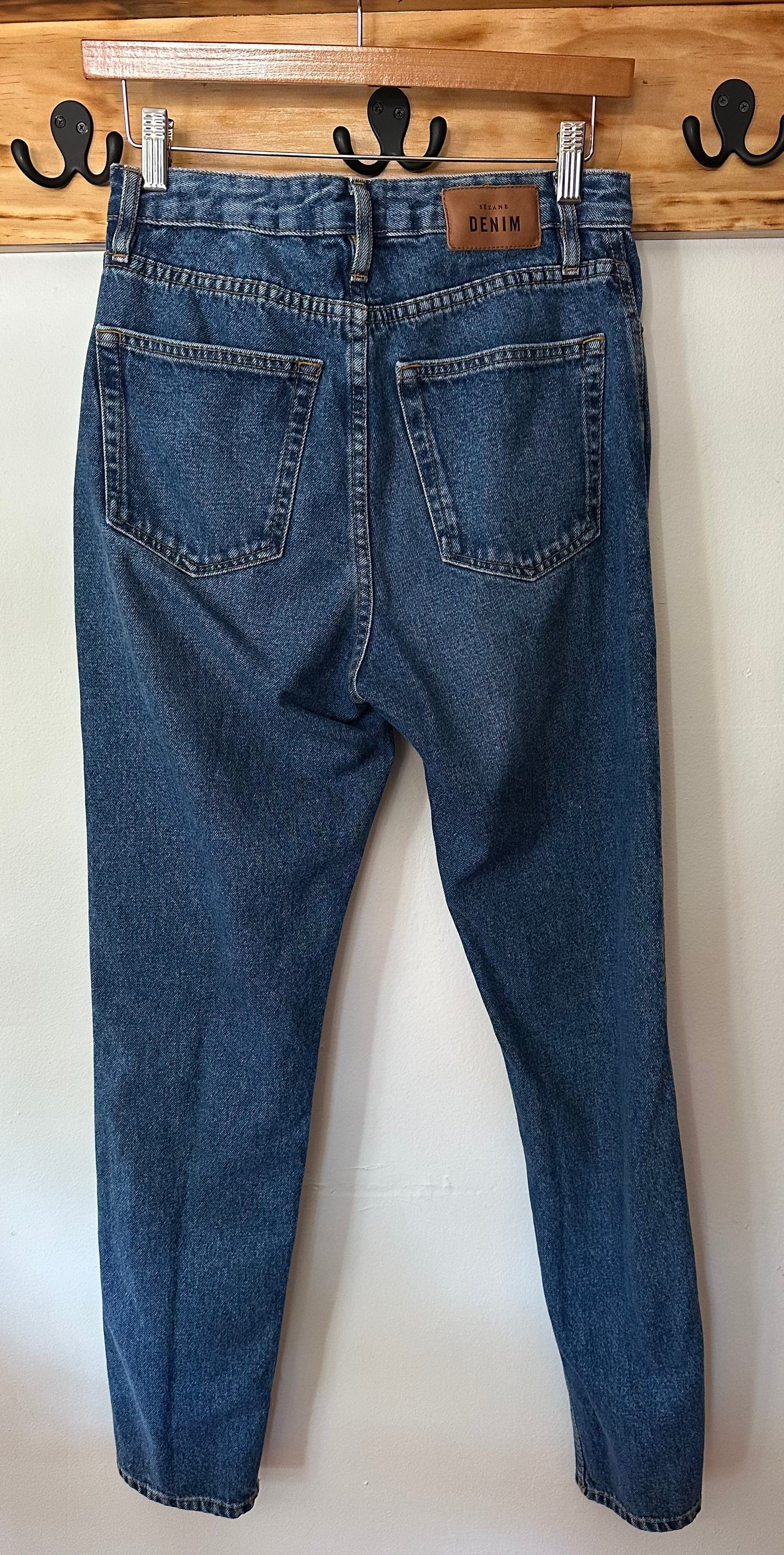 Sezane | "Brut Sexy" Medium/Dark Wash Tapered Jeans, 28