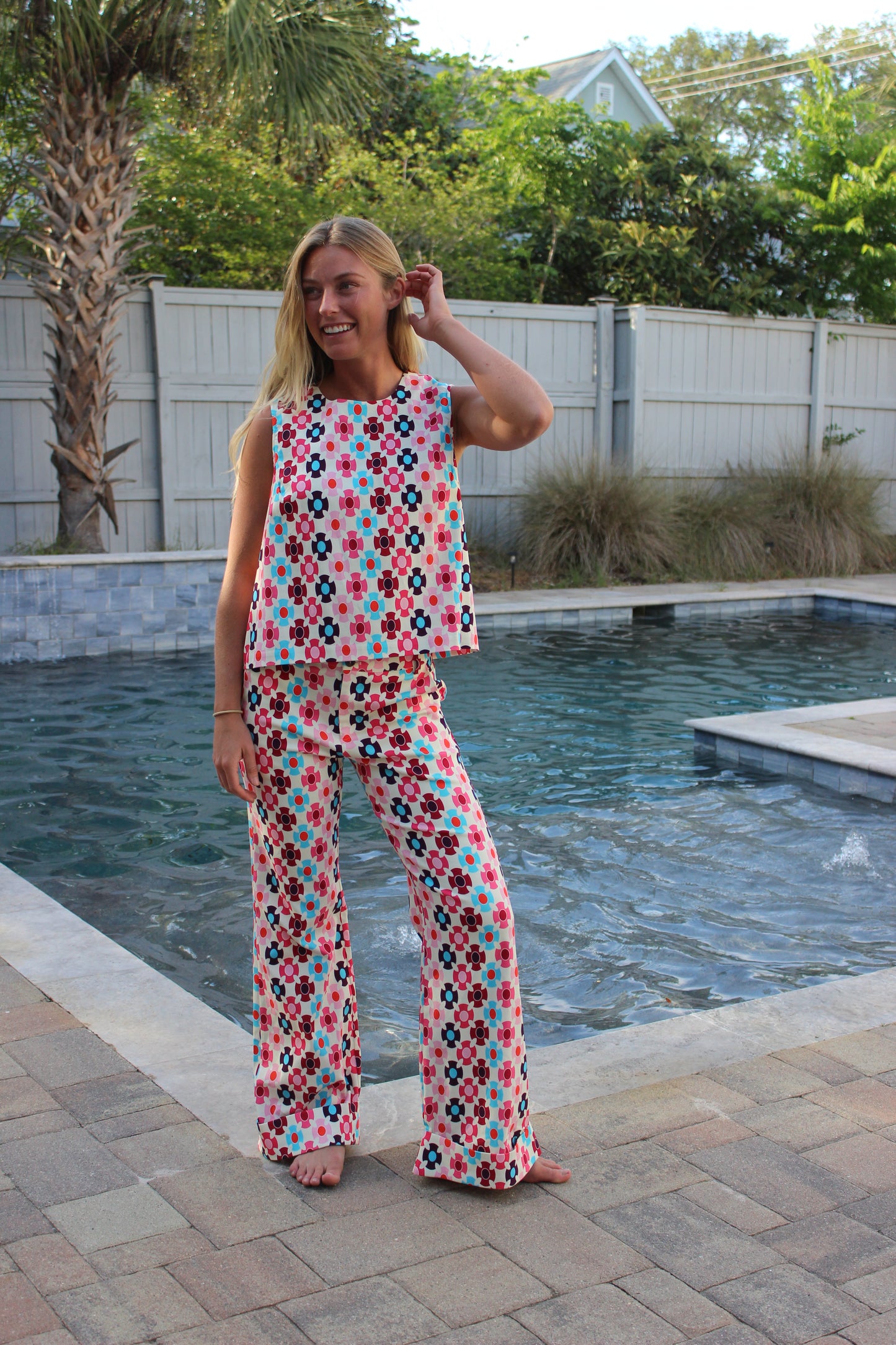 Avara | Floral Pattern Set, L Top, M Bottom