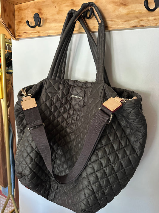 MW Wallace | Magnet Large Metro Tote Deluxe