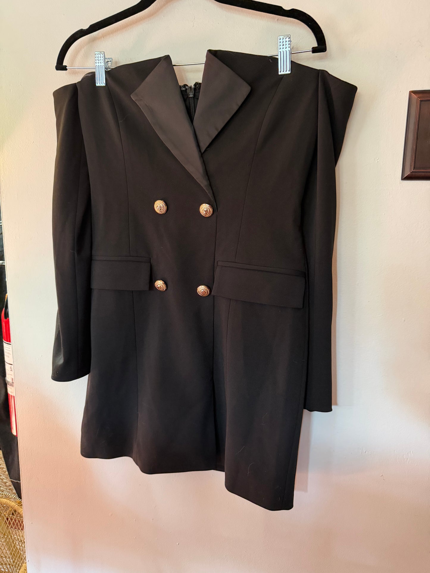 Miss Circle | Strapless Gold Button Dress, M