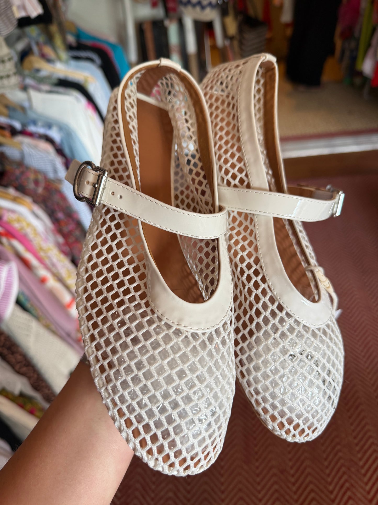 White  Crochet Flats, 9