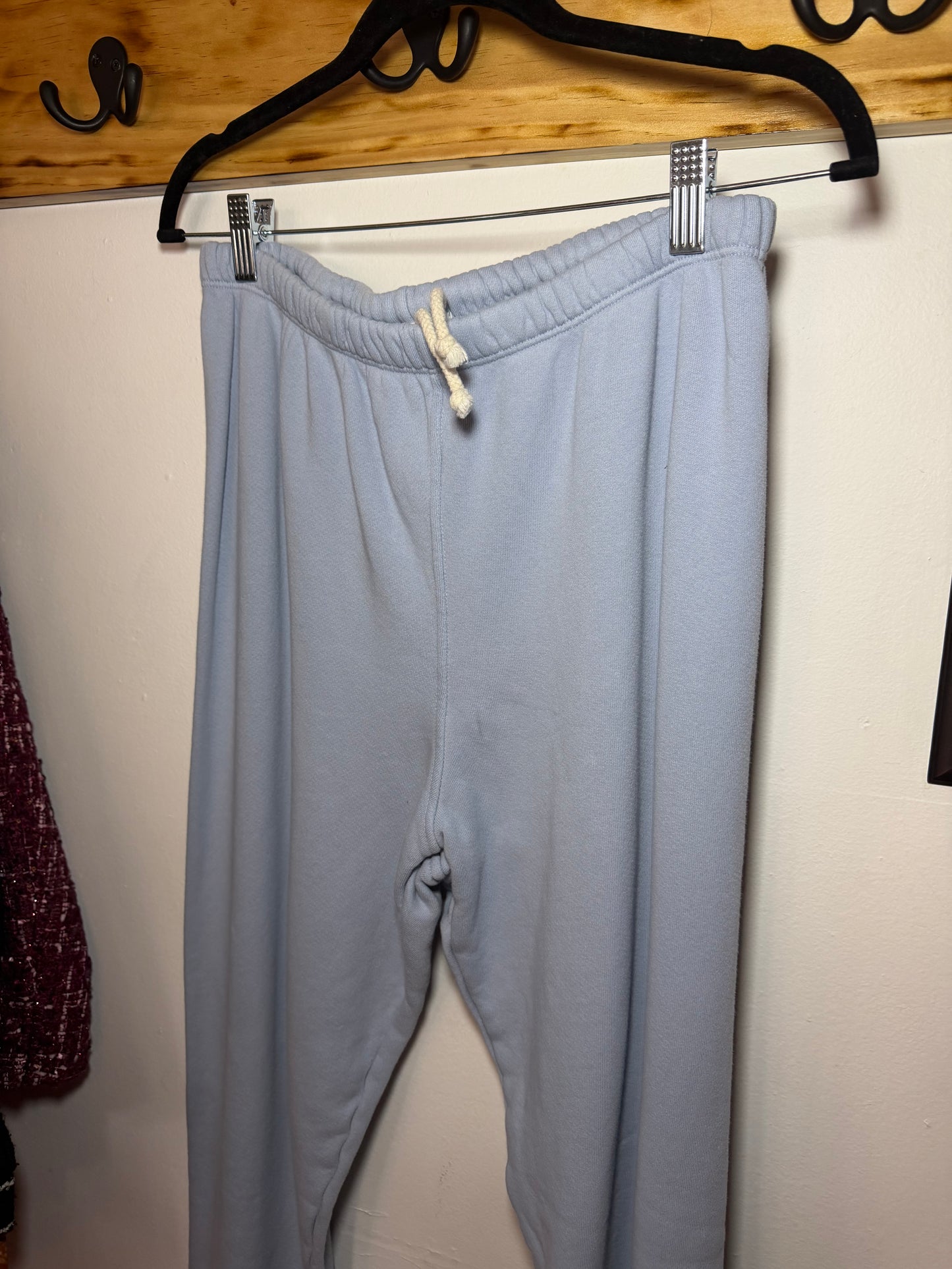 Perfectwhitetee | Baby Blue Sweat Set, M