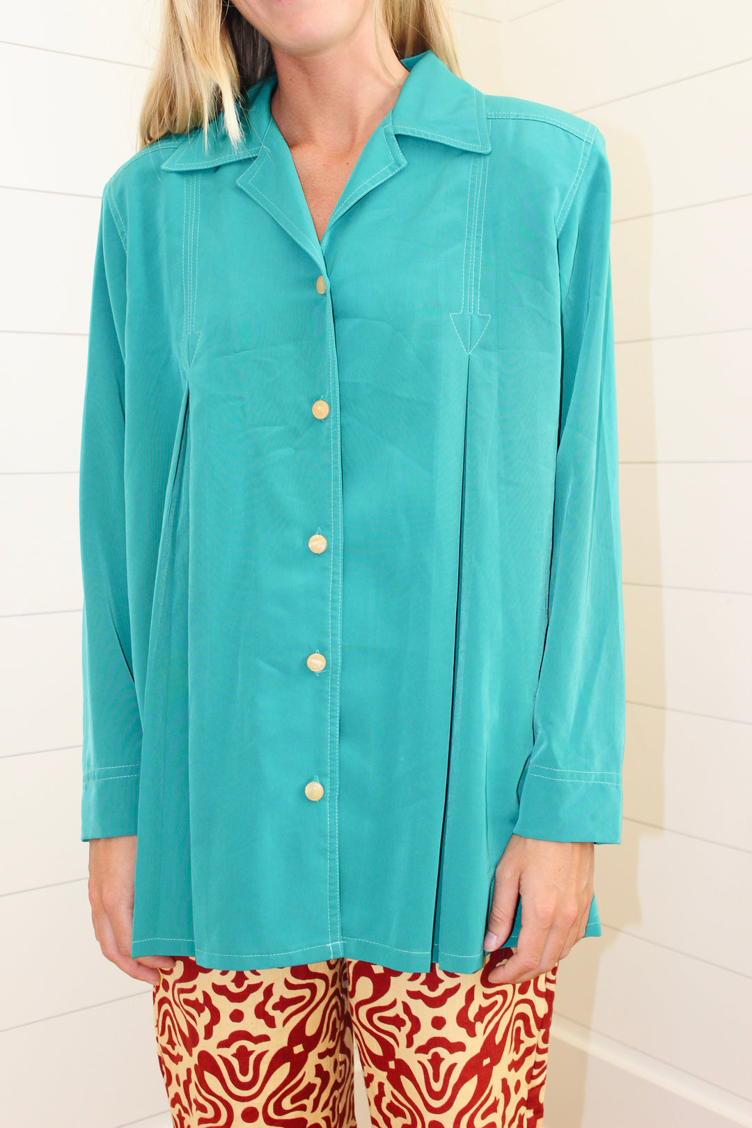 Vintage Arrow Thread Top