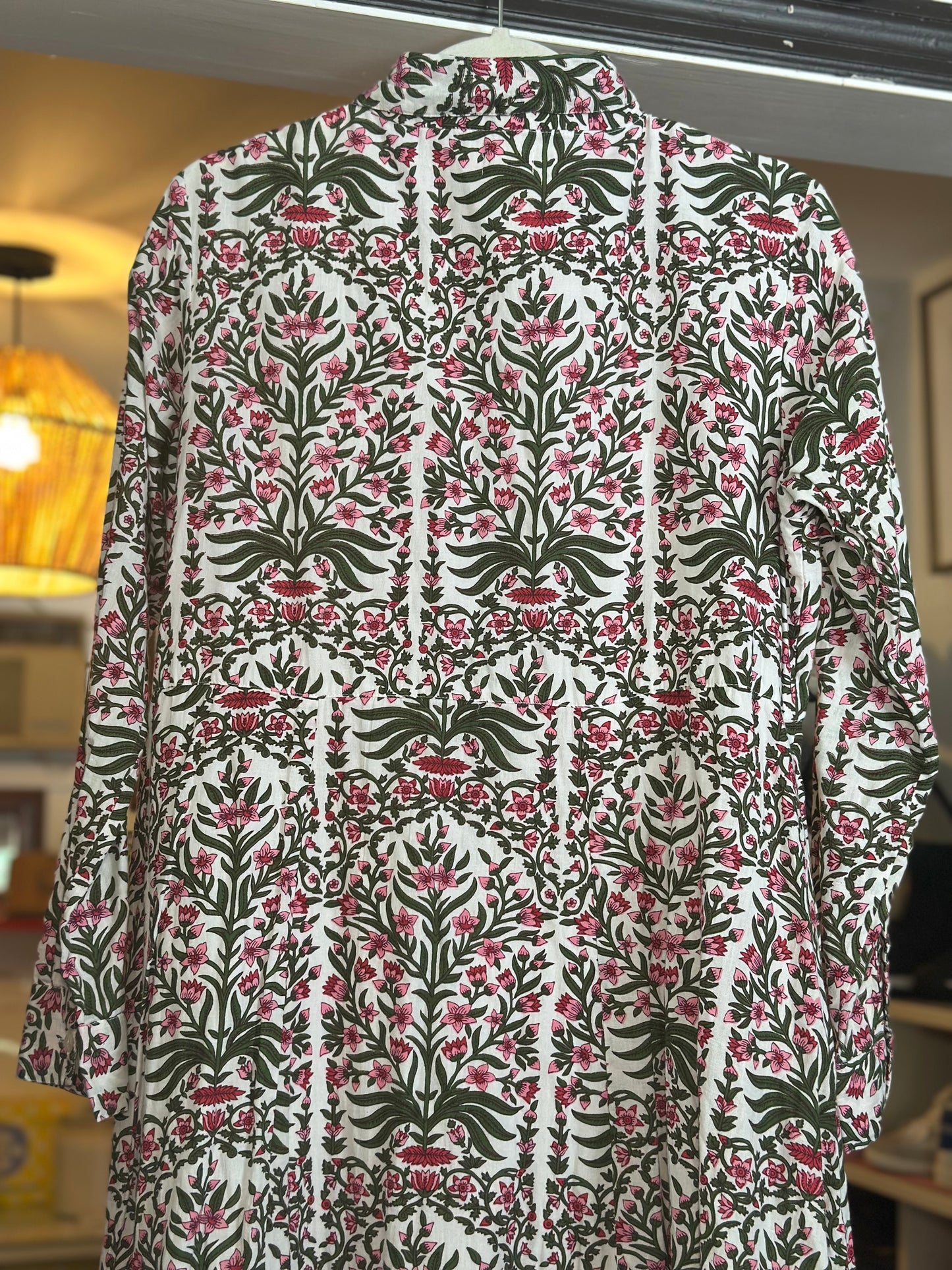Livro | Leightweight Long Sleeve Maxi Floral Dress
