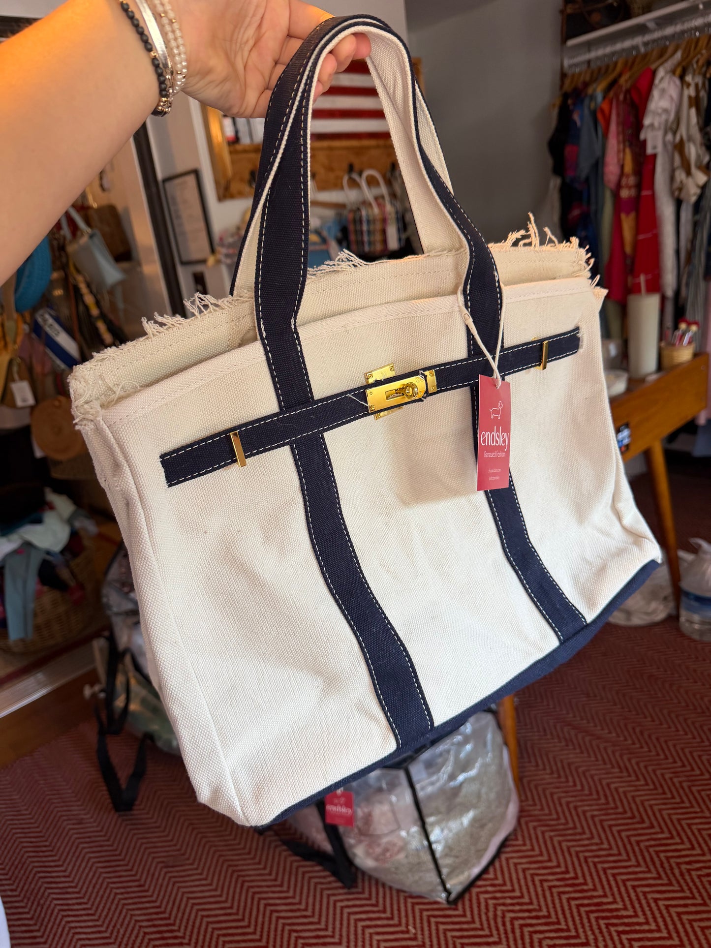 Navy / Cream / Gold  Boatkin