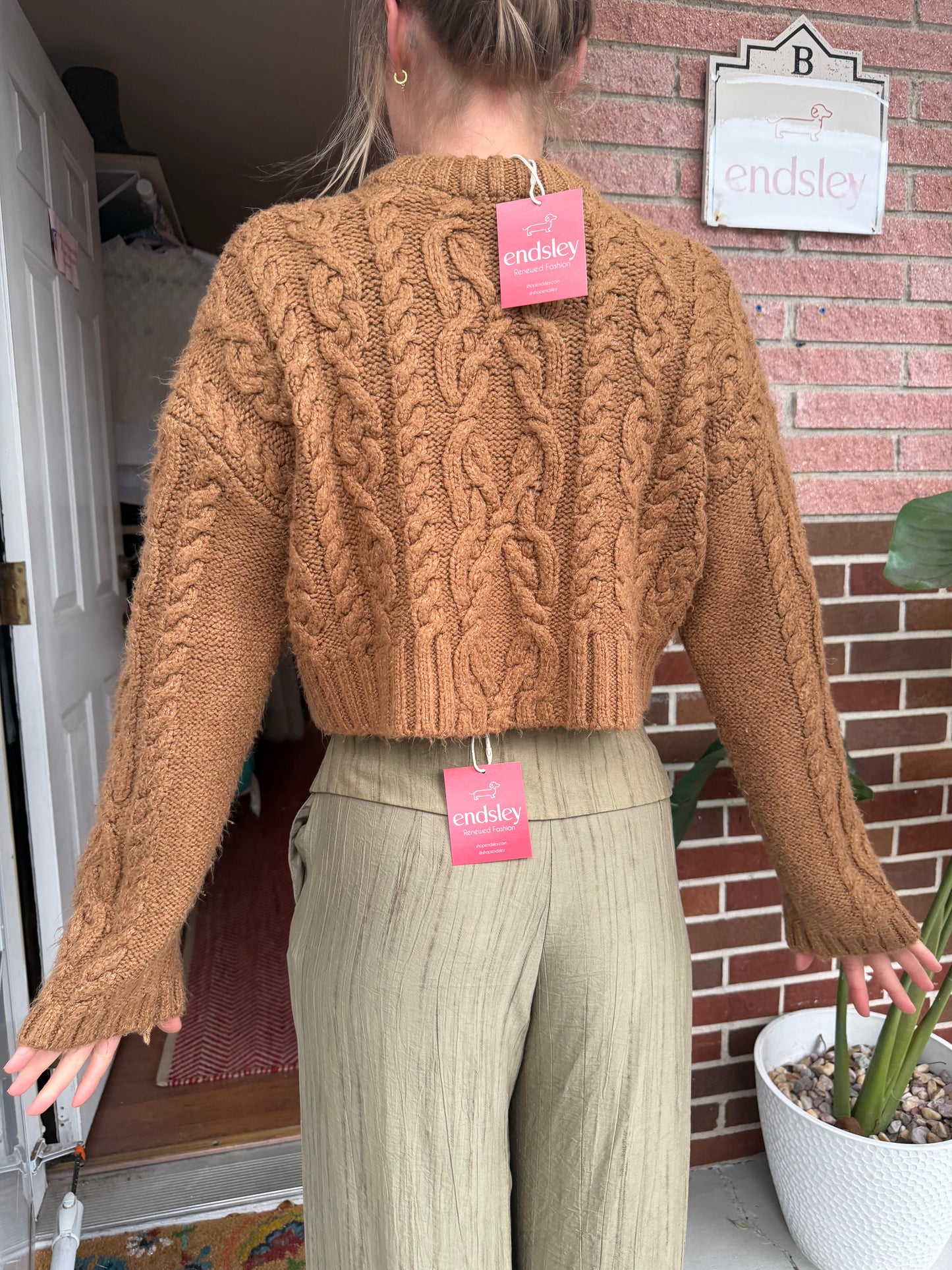 ZARA | Chunky Cropped Knit Sweater, M