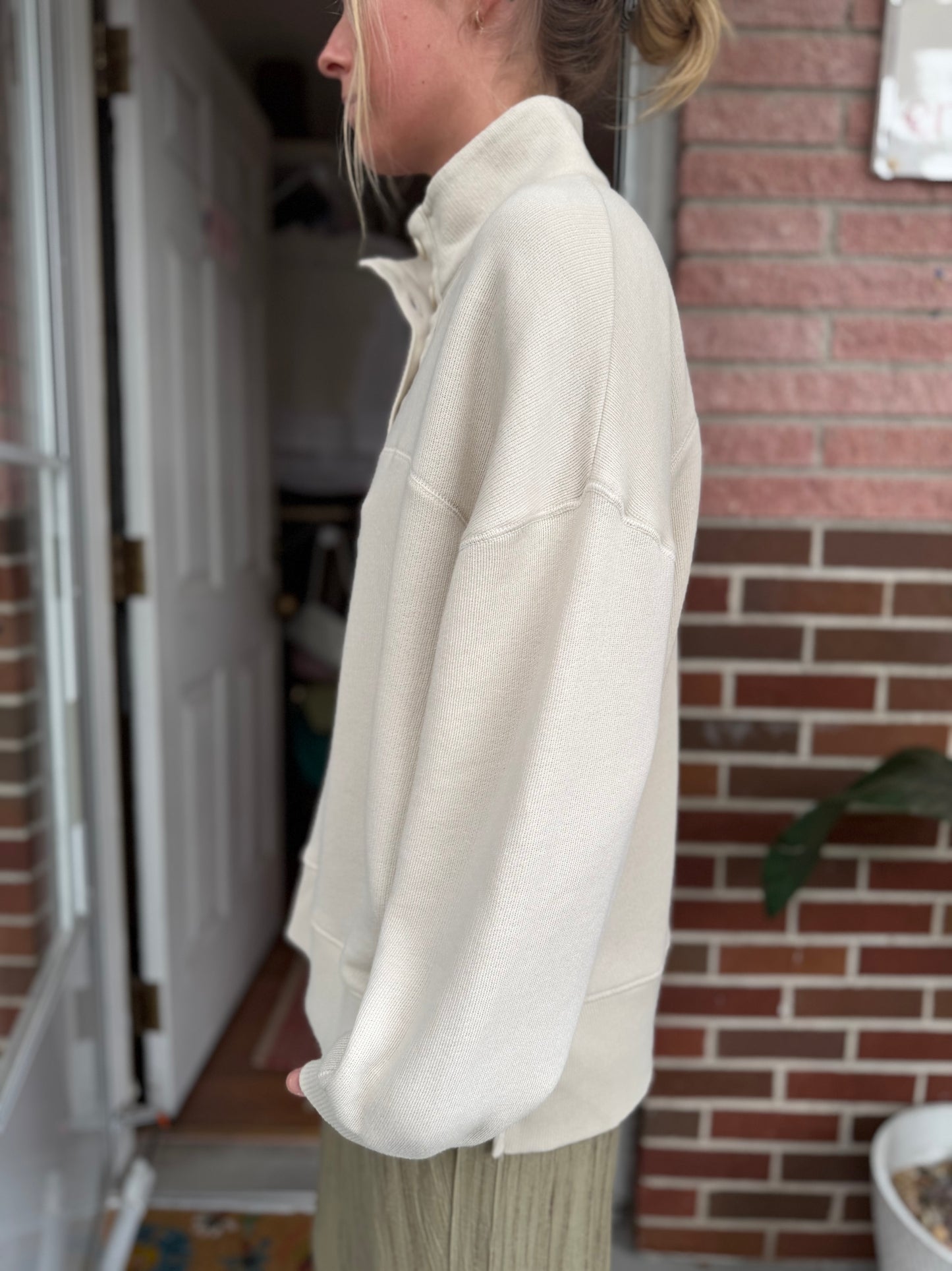 American Eagle | Quarter Button Cozy Pullover, S