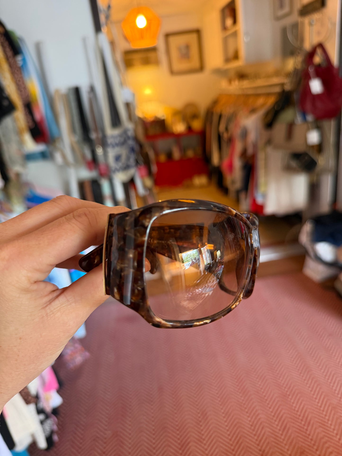 Gucci | Sunglasses, Run Small