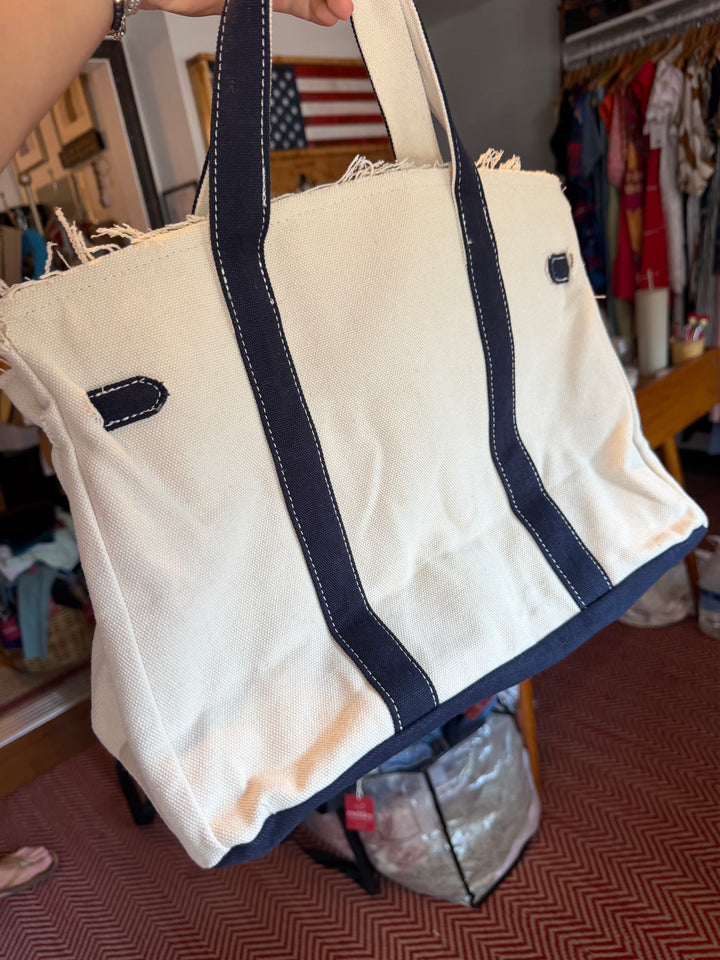 Navy / Cream / Gold  Boatkin