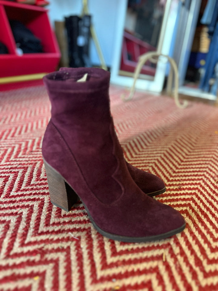 Dolce Vita | Plum Suede Boot Heels