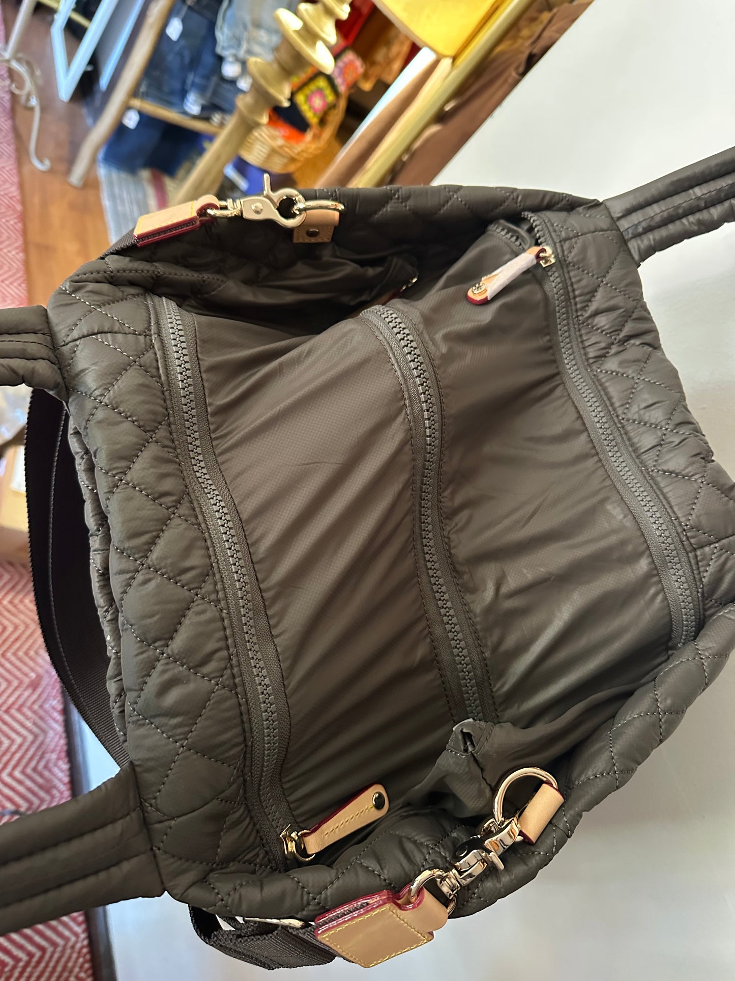 MW Wallace | Magnet Large Metro Tote Deluxe
