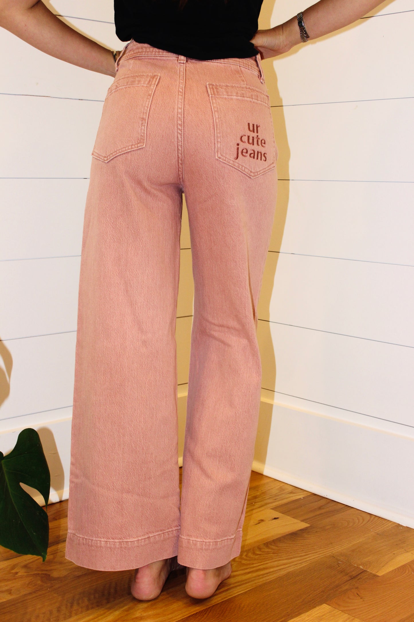 Endsley | "Ur Cute Jeans", 26