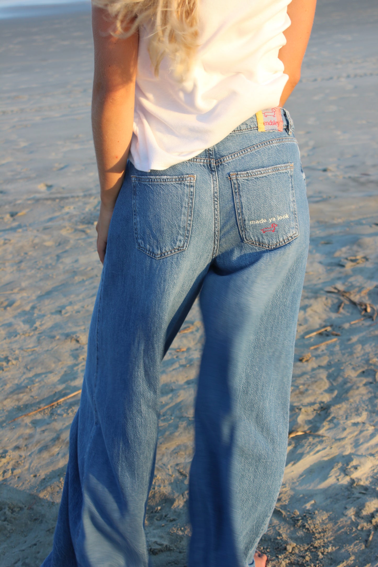 Endsley  | Made Ya Look Jeans, M