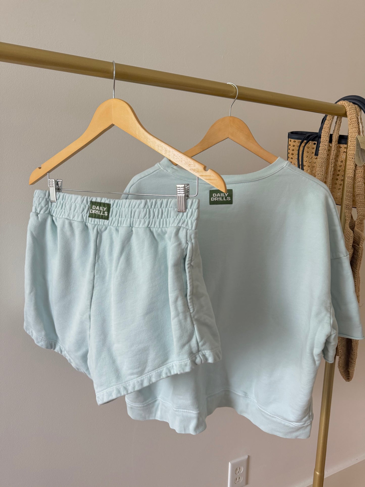 Daily Drills | Ice Blue Short Crew Set, M/L