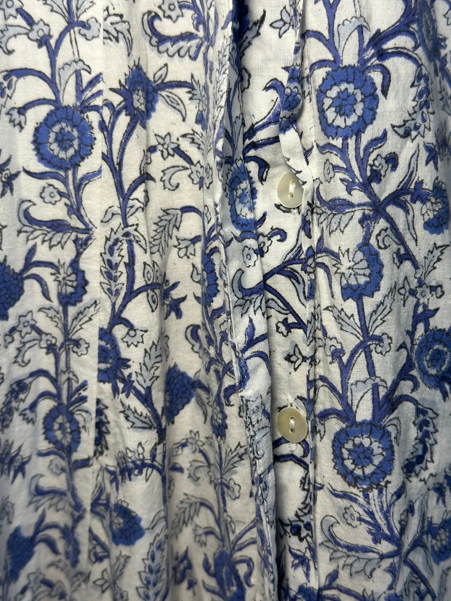 Livro | Classic Shirt Dress in Jacobean Floral