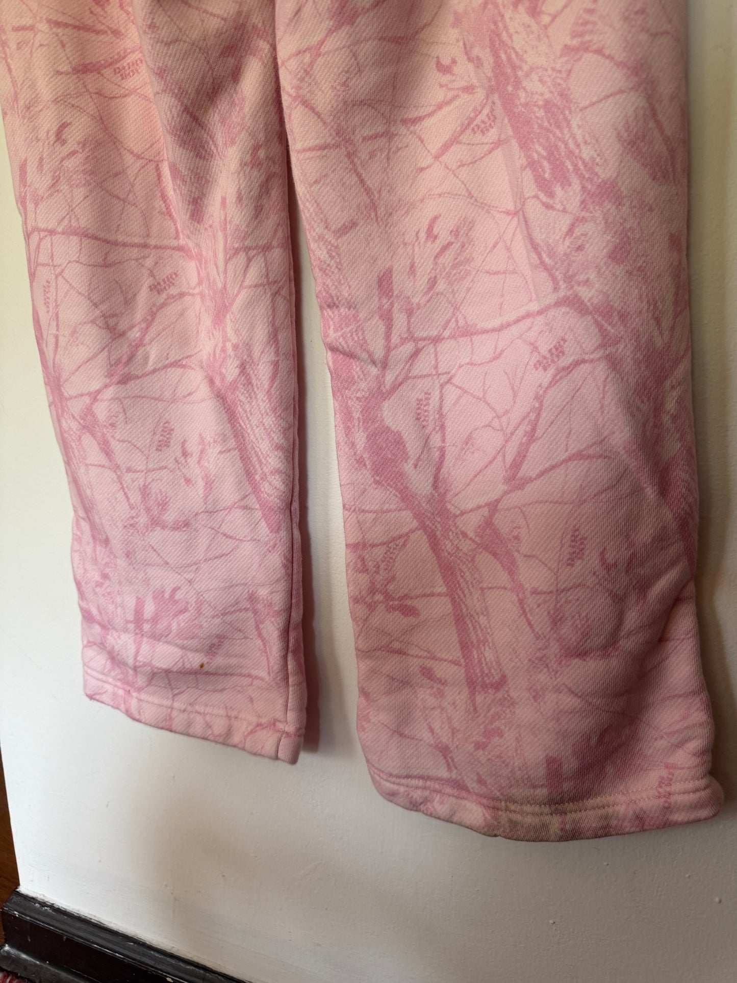 Dairy Boy | Bubblegum Camo Sweatset, S