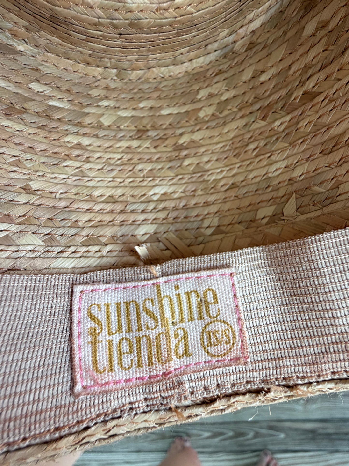 Sunshine Tienda | "She Sells Seashells" Palm Hat, XS/S
