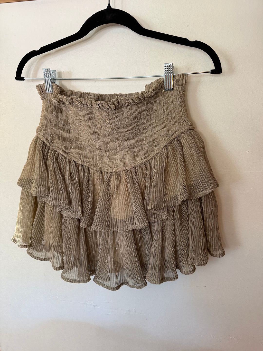 Miou Muse | Gold Shimmer Ruffle Skirt, M