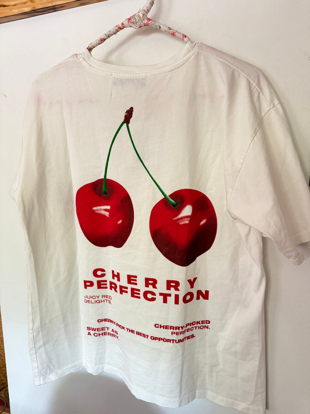Vintage Havana | Cherry Graphic Tee, S/M