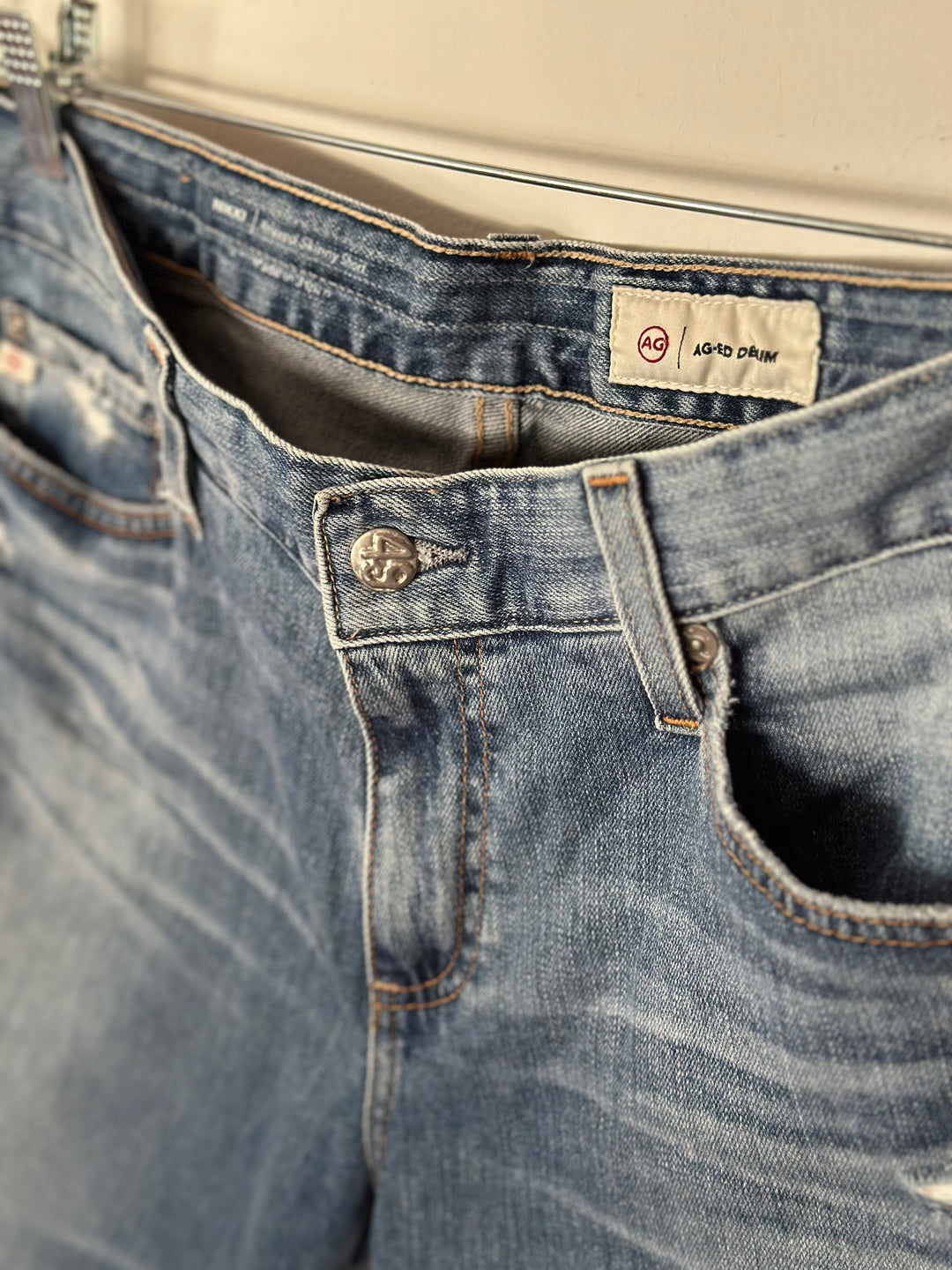 AG | Relaxed Nikki Shorts