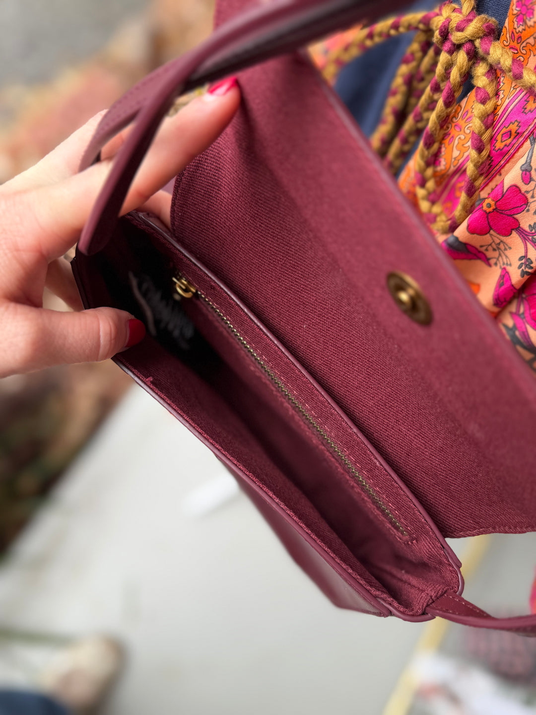 Brandy Melville | Plum Crossbody Bag