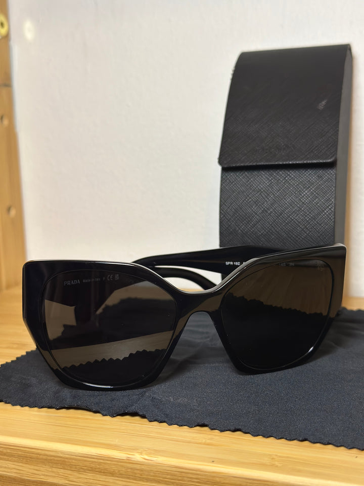 Prada | Sunglasses