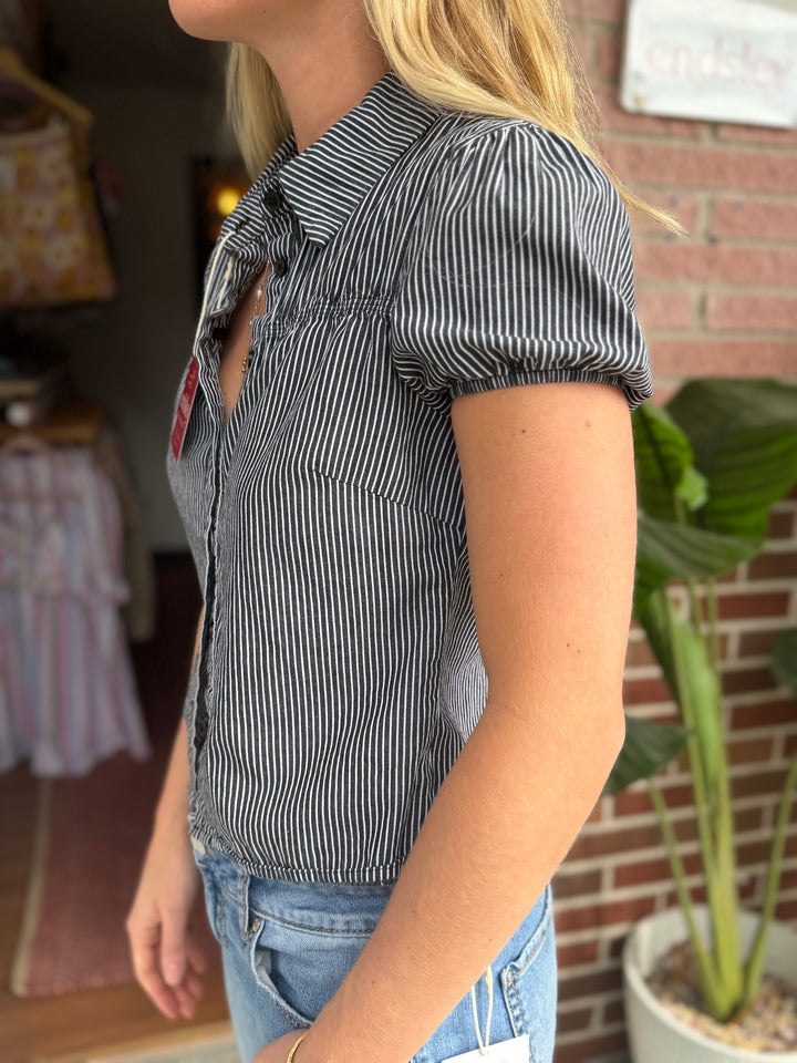 Medusa | Puffed Shoulder Button Up, M