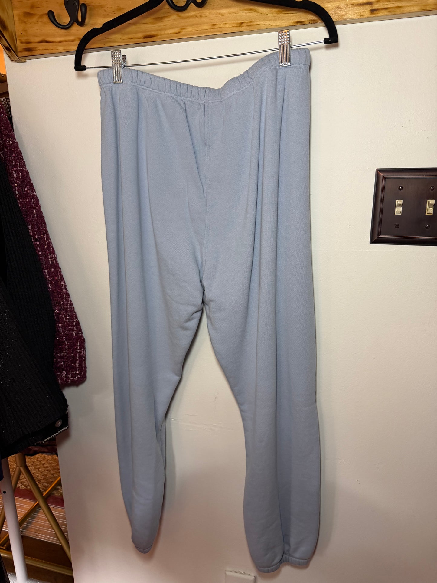 Perfectwhitetee | Baby Blue Sweat Set, M