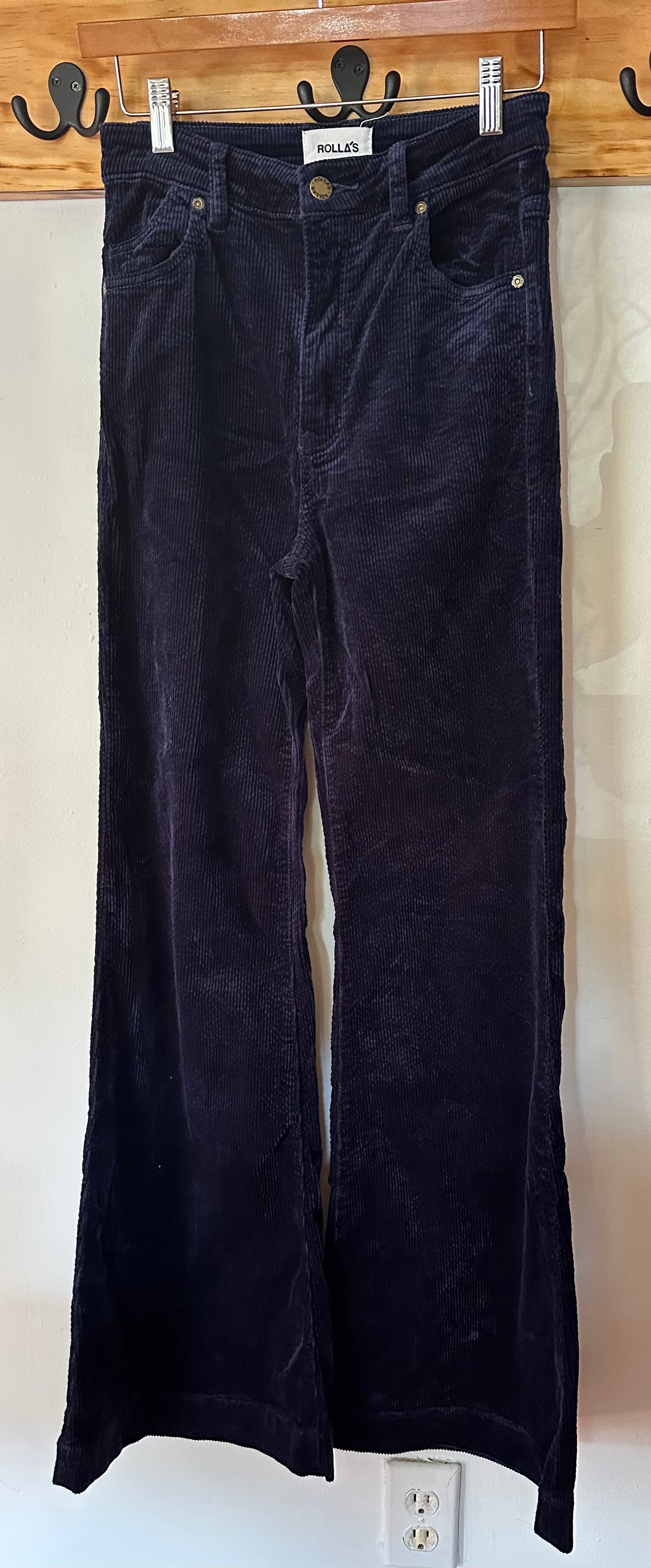 Rolla’s | Eastcoast Flare Corduroy Pants