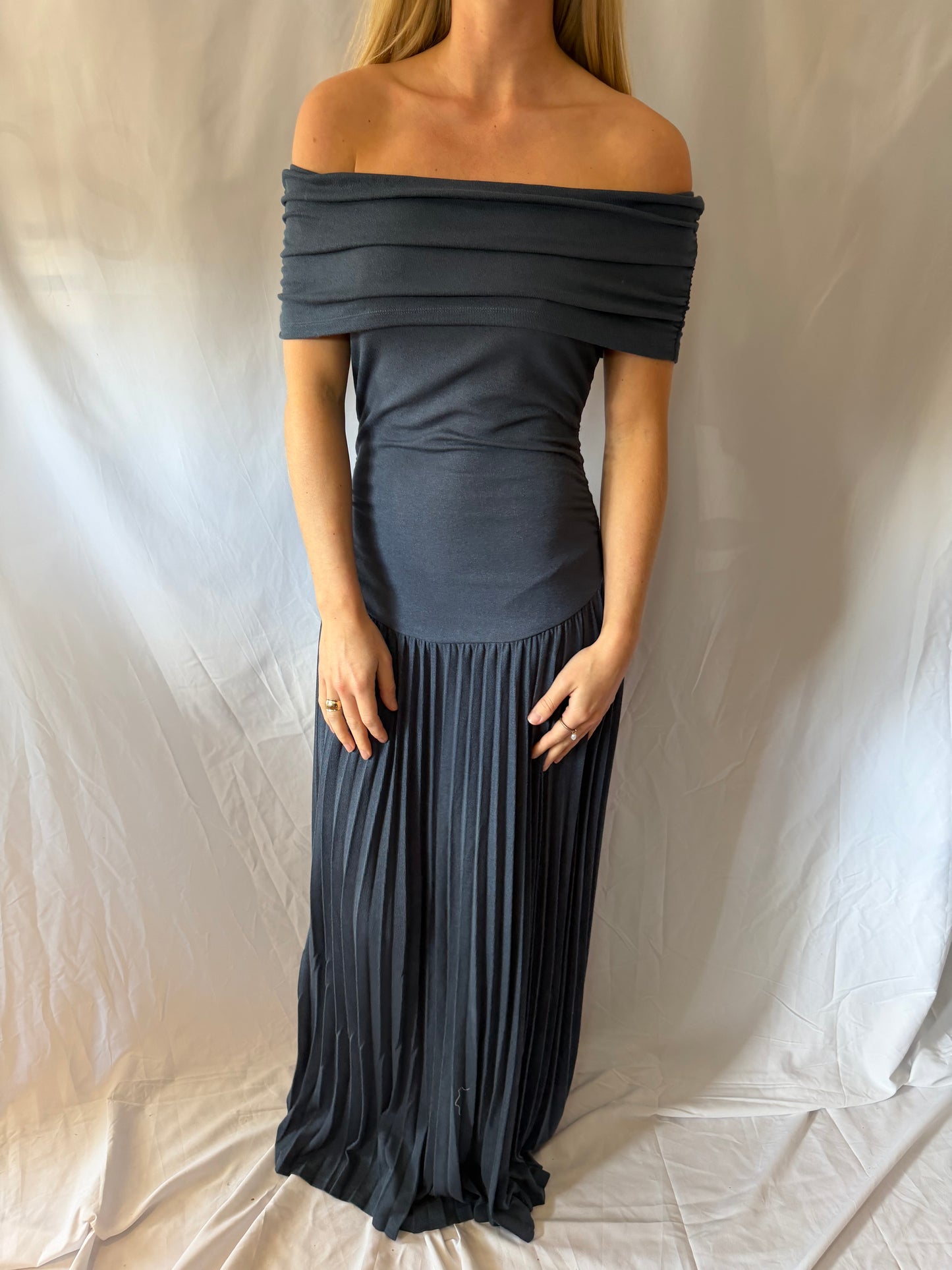 Lioness | Off The Shoulder Maxi Dress, M