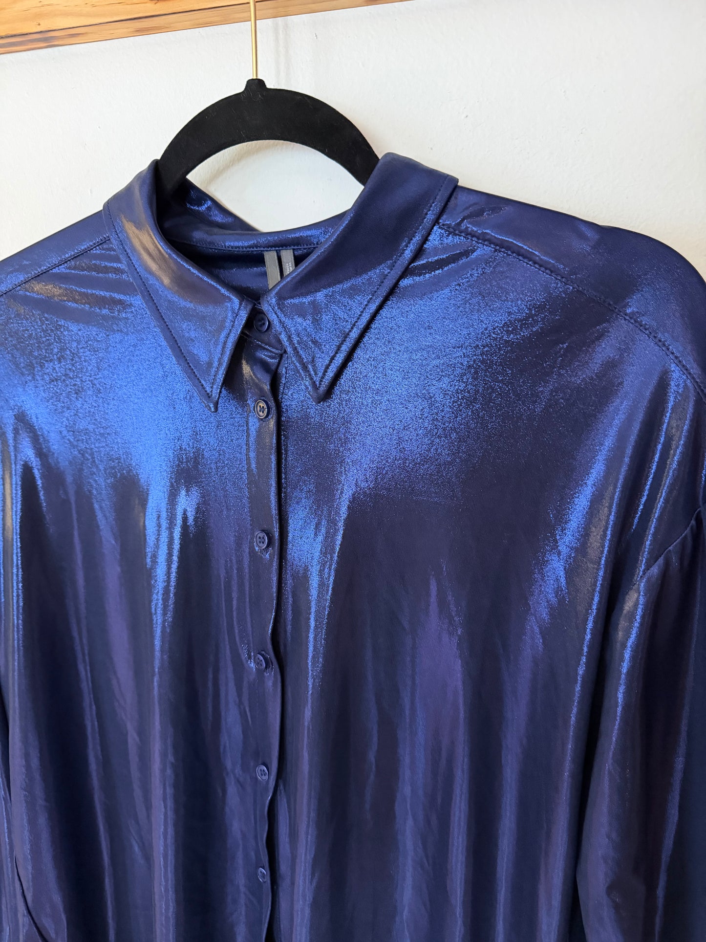 Anthropologie | Shine Button Down, S