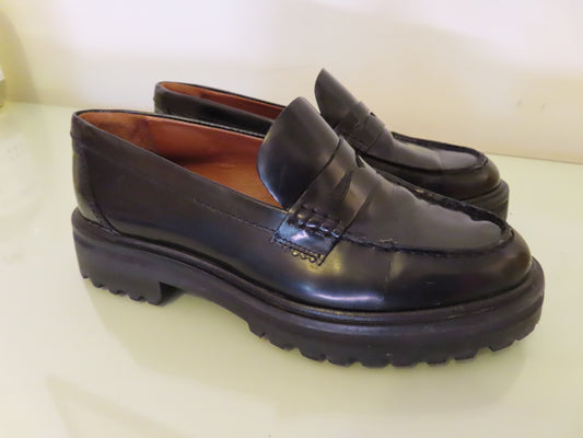 Reformation | Agathea Chunky Loafer