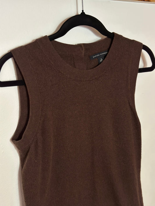 Banana Republic | Wool Sleeveless Sweater