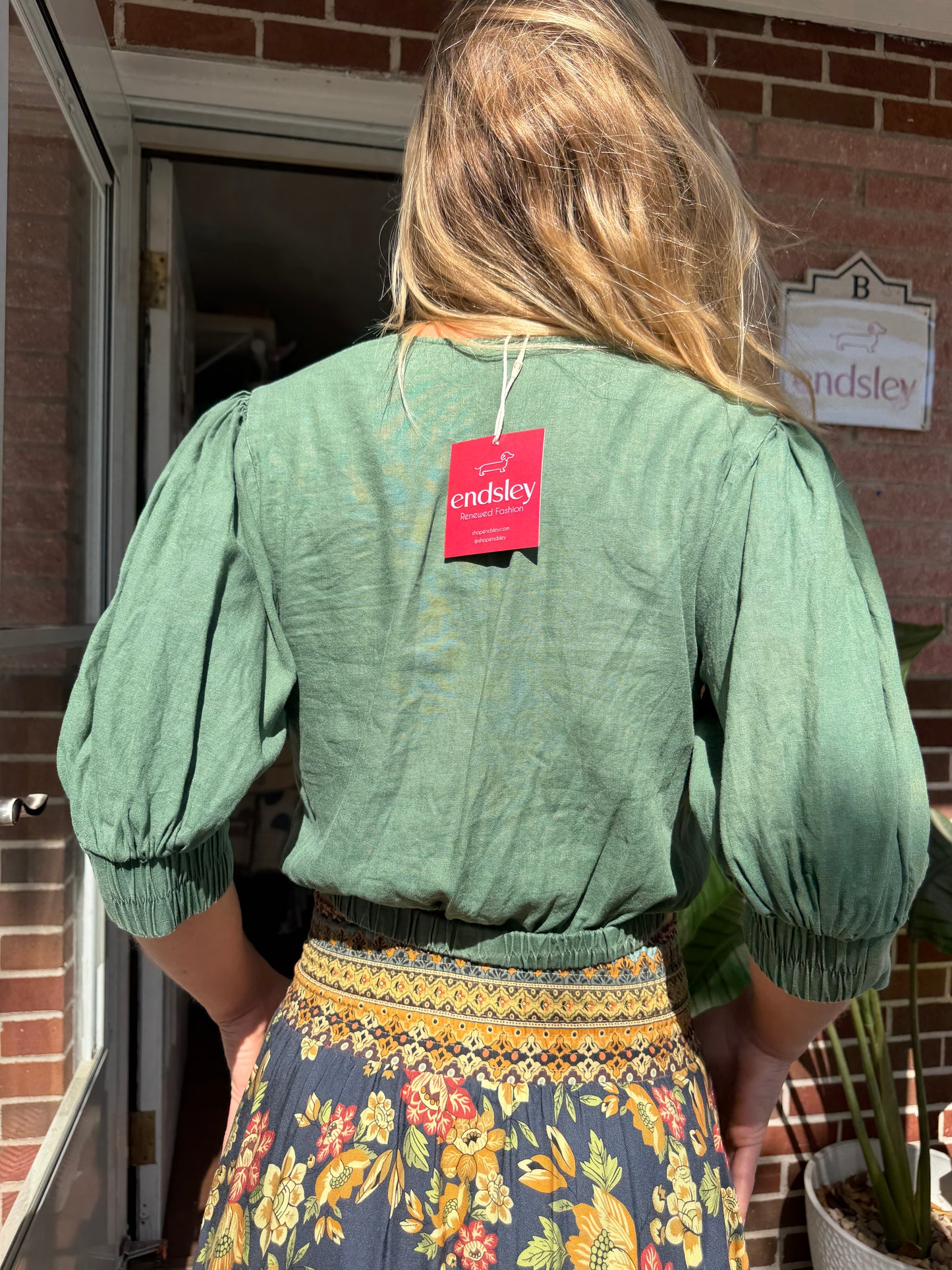 YFB | Twist/Knot Front Boho Top, S